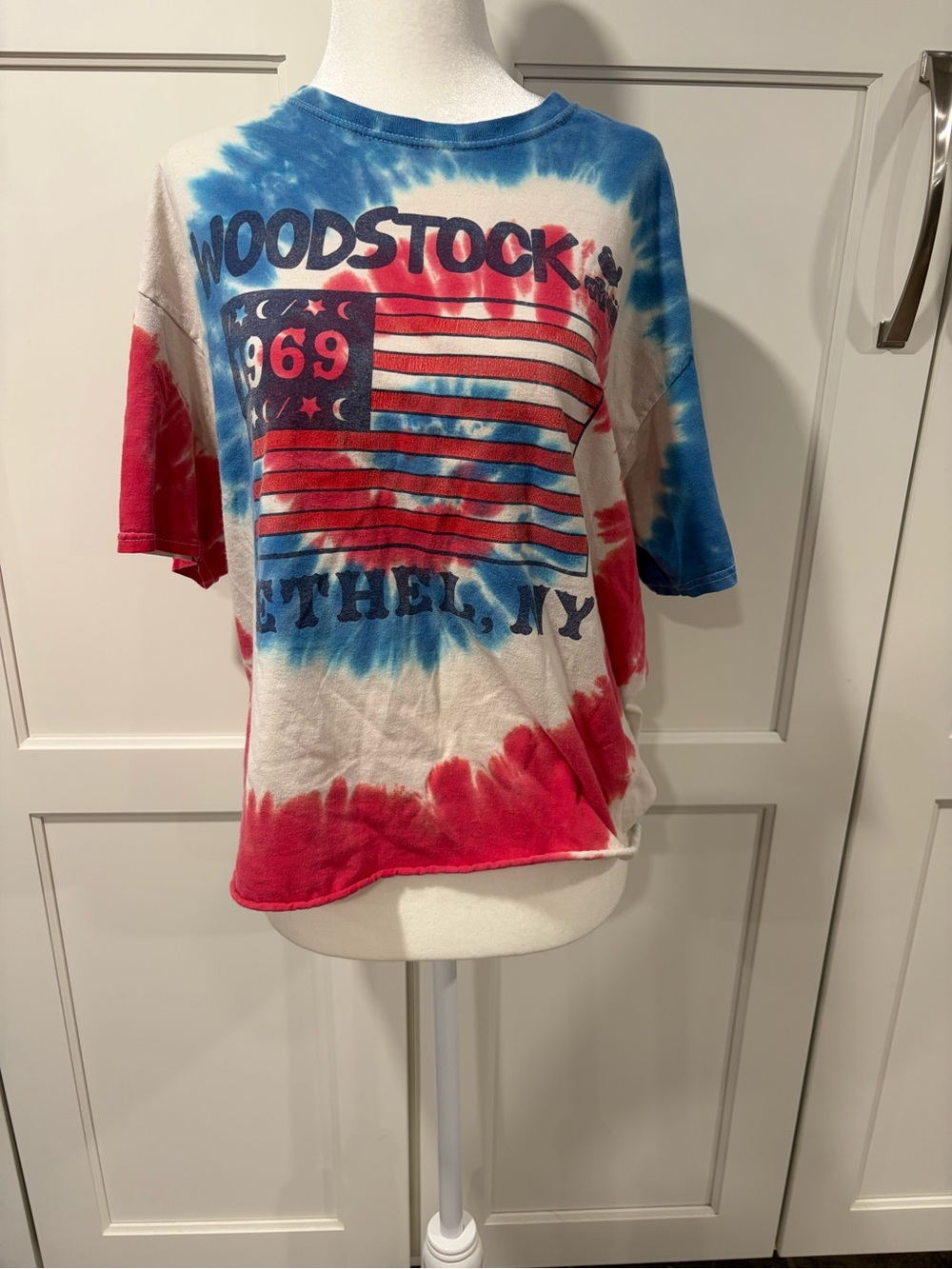 Vintage Woodstock 1969 Tie Dye Graphic Tee